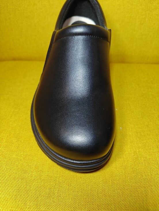 NWOT Gravity Defyer G-Defy Lars Shock Absorbing Leather Slip-On Clogs Size 9M